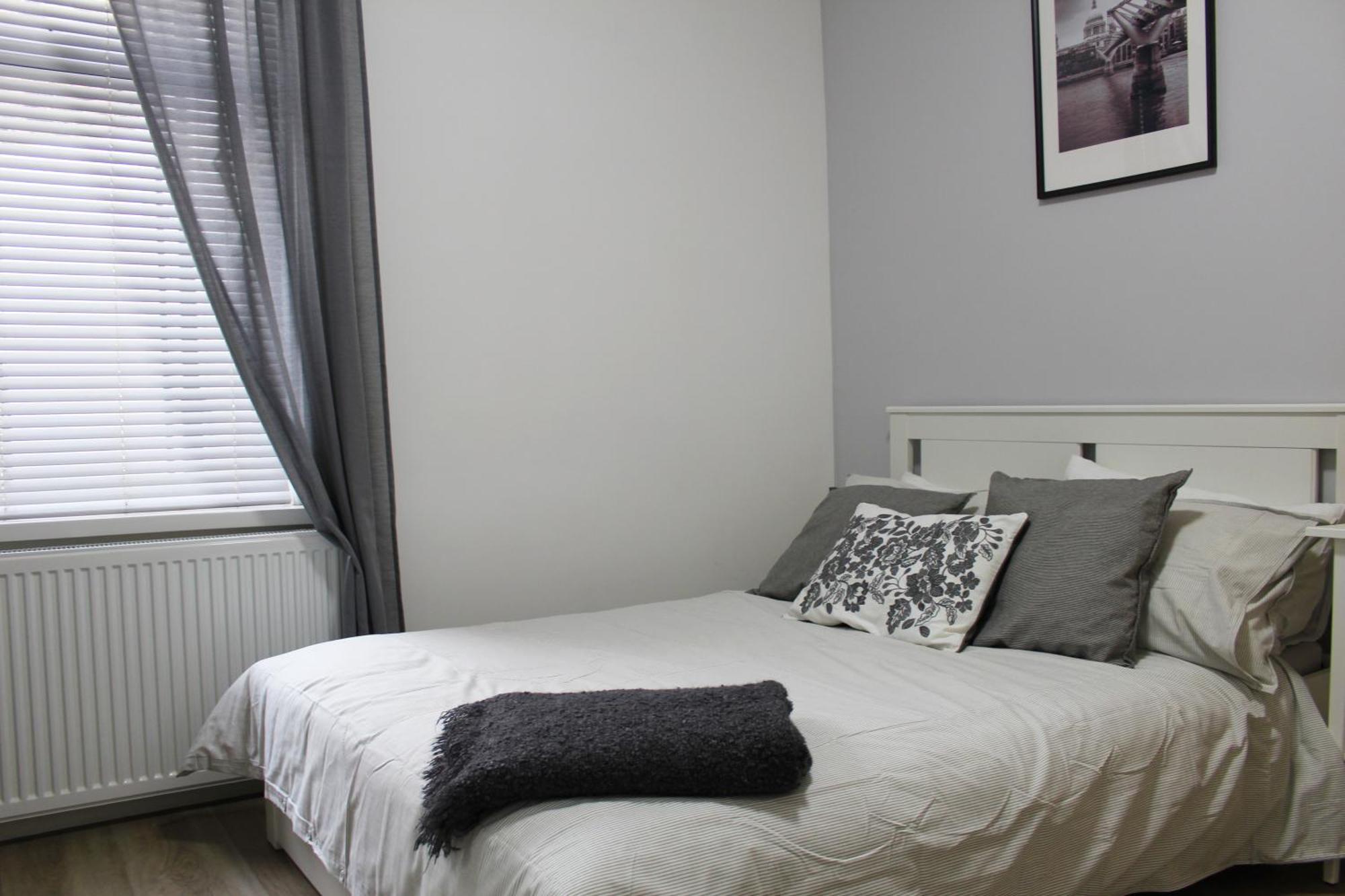 Modern Ground Floor Flat - 15 Min To Central London Apartment Exterior photo